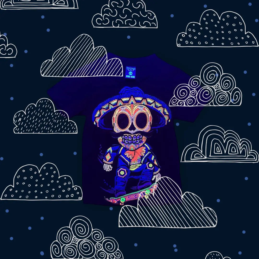 Niño en patineta Alebrijes T-shits