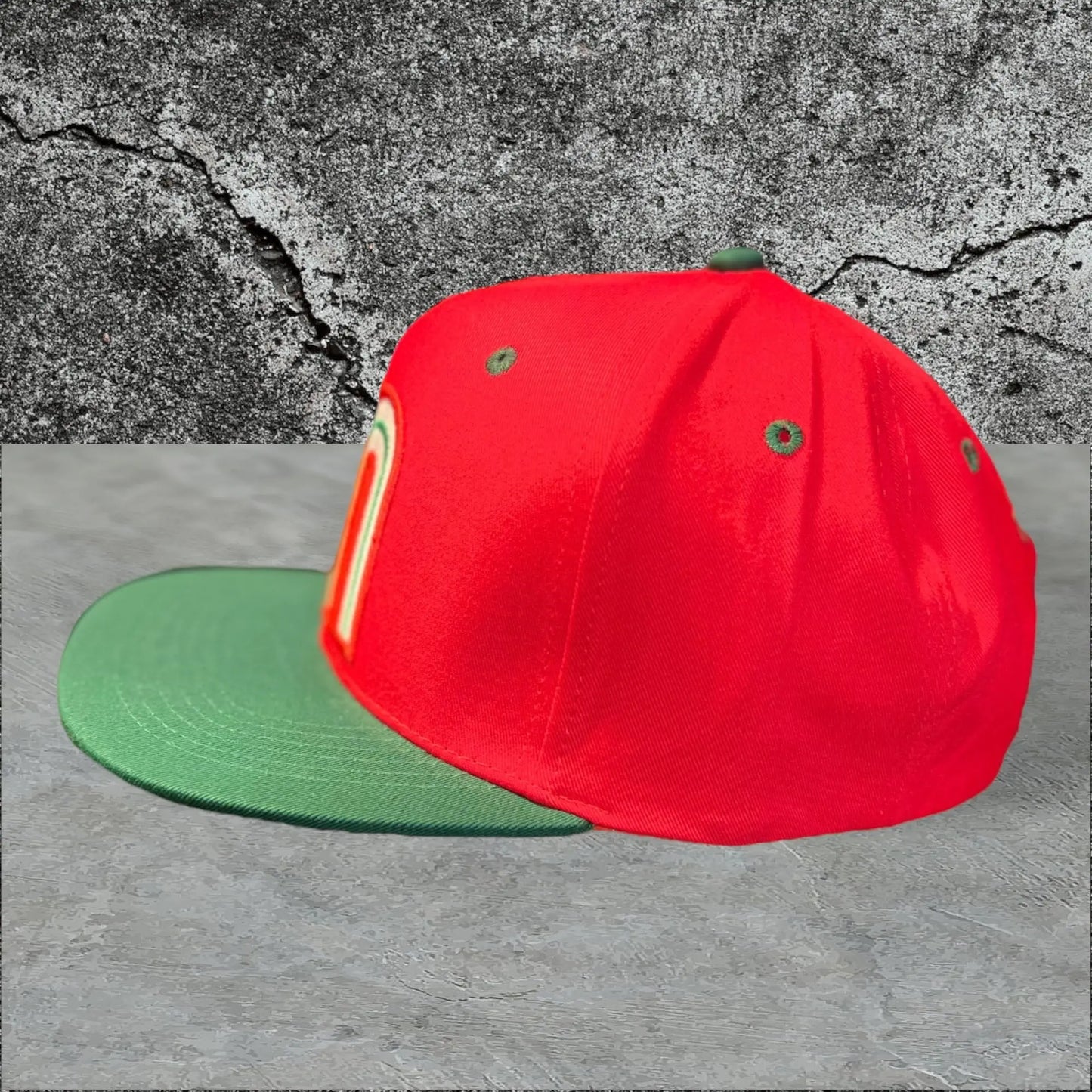 Red Mexico Hat Alebrijes T-shits